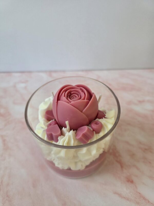 MadebyLL kaars sojawas pioenroos