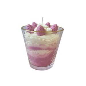 MadebyLL kaars Vanilla Strawberry icecream sojawas
